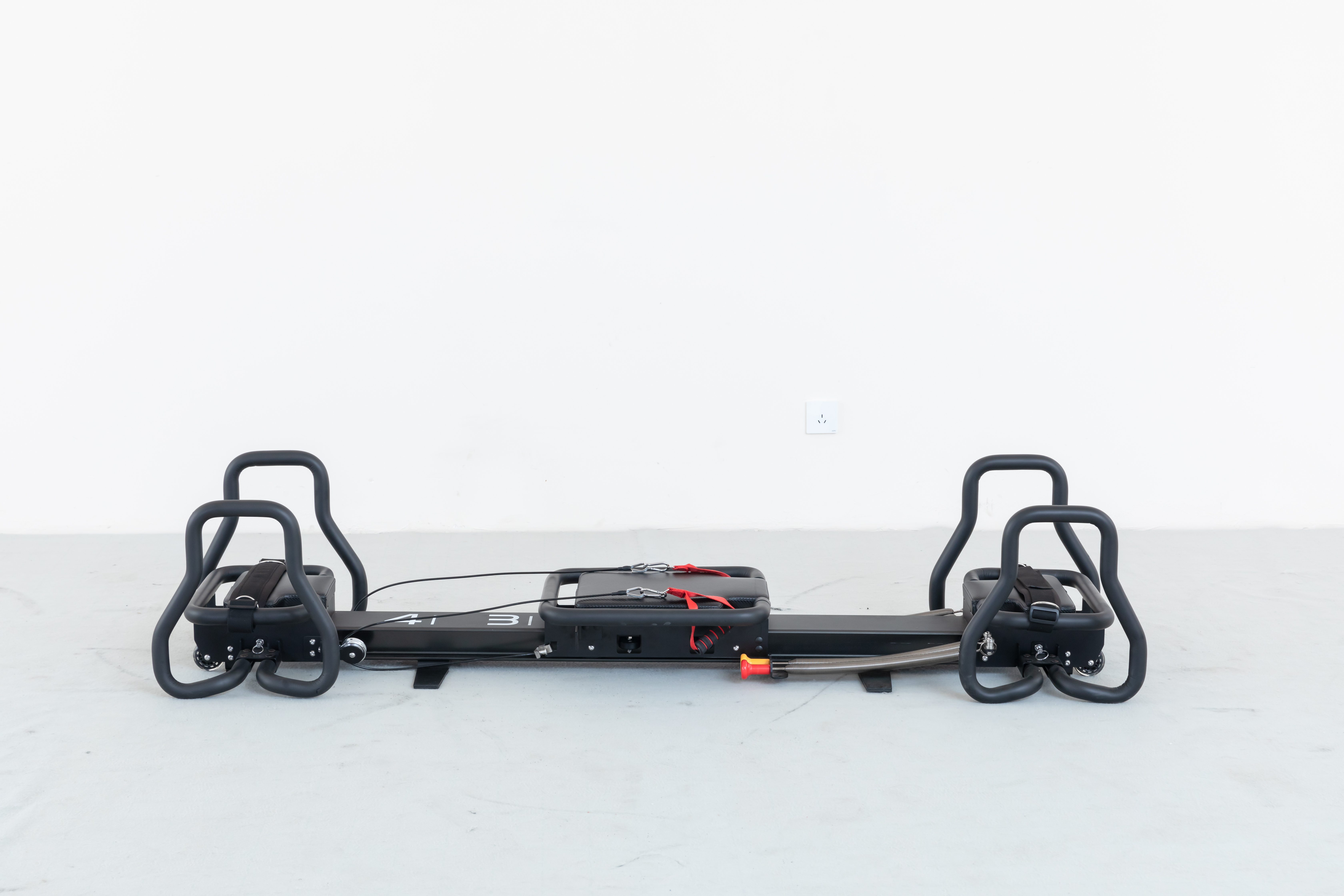Simple Single-Track Pilates Machine